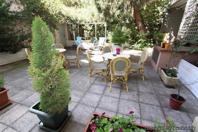 Garden Hotel Тулуза Экстерьер фото