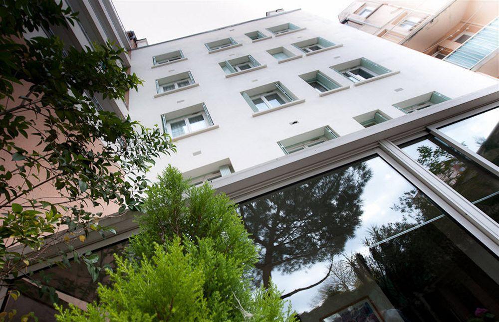 Garden Hotel Тулуза Экстерьер фото
